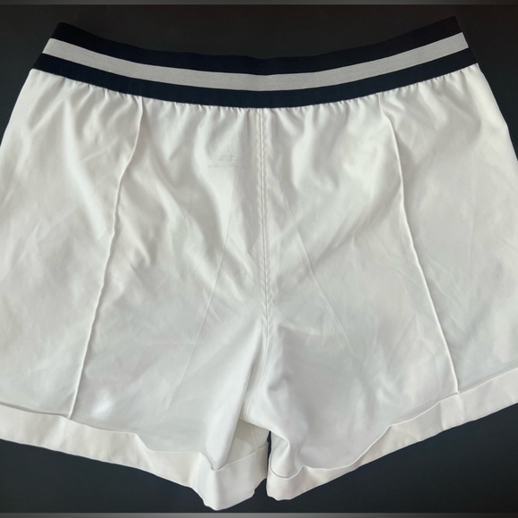 Puma White Women's Shorts with Black Waistband (Worn for Golf and Tennis) SZ:M - Picture 7 of 9